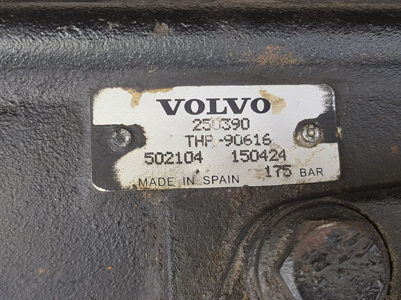 Volvo FH4 ELEKTRYCZNE WSPOMAGANIE ELECTRIC COLUMN Volvo FH4 - עמודת היגוי עבור משאית: תמונה 4 Volvo FH4 ELEKTRYCZNE WSPOMAGANIE ELECTRIC COLUMN Volvo FH4 - עמודת היגוי עבור משאית: תמונה 4