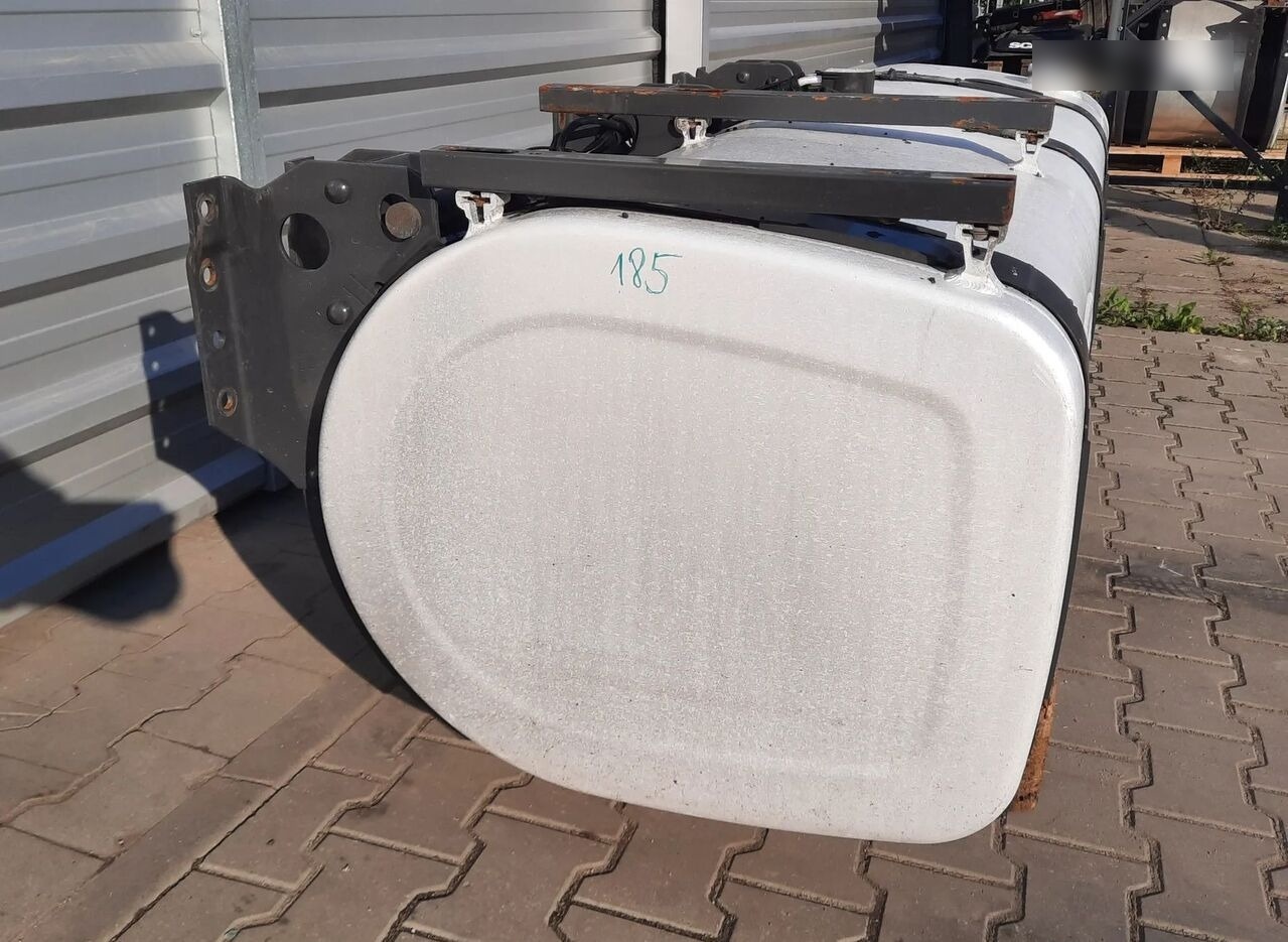 Volvo ZBIORNIK PALIWA 185CM DŁUGOŚĆ LOW DECK MEGA VOLVO FH FM FH4 RENA 20505103 Volvo truck - מכל דלק עבור משאית: תמונה 5 Volvo ZBIORNIK PALIWA 185CM DŁUGOŚĆ LOW DECK MEGA VOLVO FH FM FH4 RENA 20505103 Volvo truck - מכל דלק עבור משאית: תמונה 5