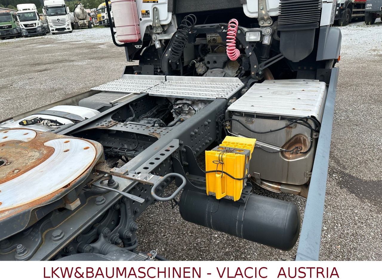 יחידת טרקטור Mercedes-Benz Actros 1840 ADR: תמונה 11 יחידת טרקטור Mercedes-Benz Actros 1840 ADR: תמונה 11