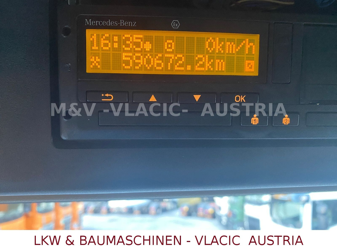 Mercedes-Benz Actros 2545 - מוביל מכולות/ משאית החלפת גוף: תמונה 4 Mercedes-Benz Actros 2545 - מוביל מכולות/ משאית החלפת גוף: תמונה 4