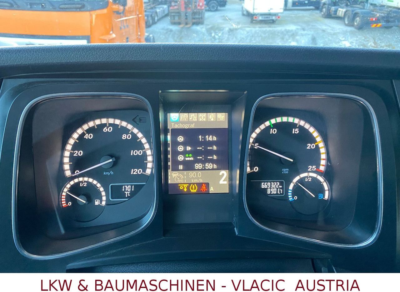 Mercedes-Benz Actros 963-0-C - משאית מכל: תמונה 5 Mercedes-Benz Actros 963-0-C - משאית מכל: תמונה 5