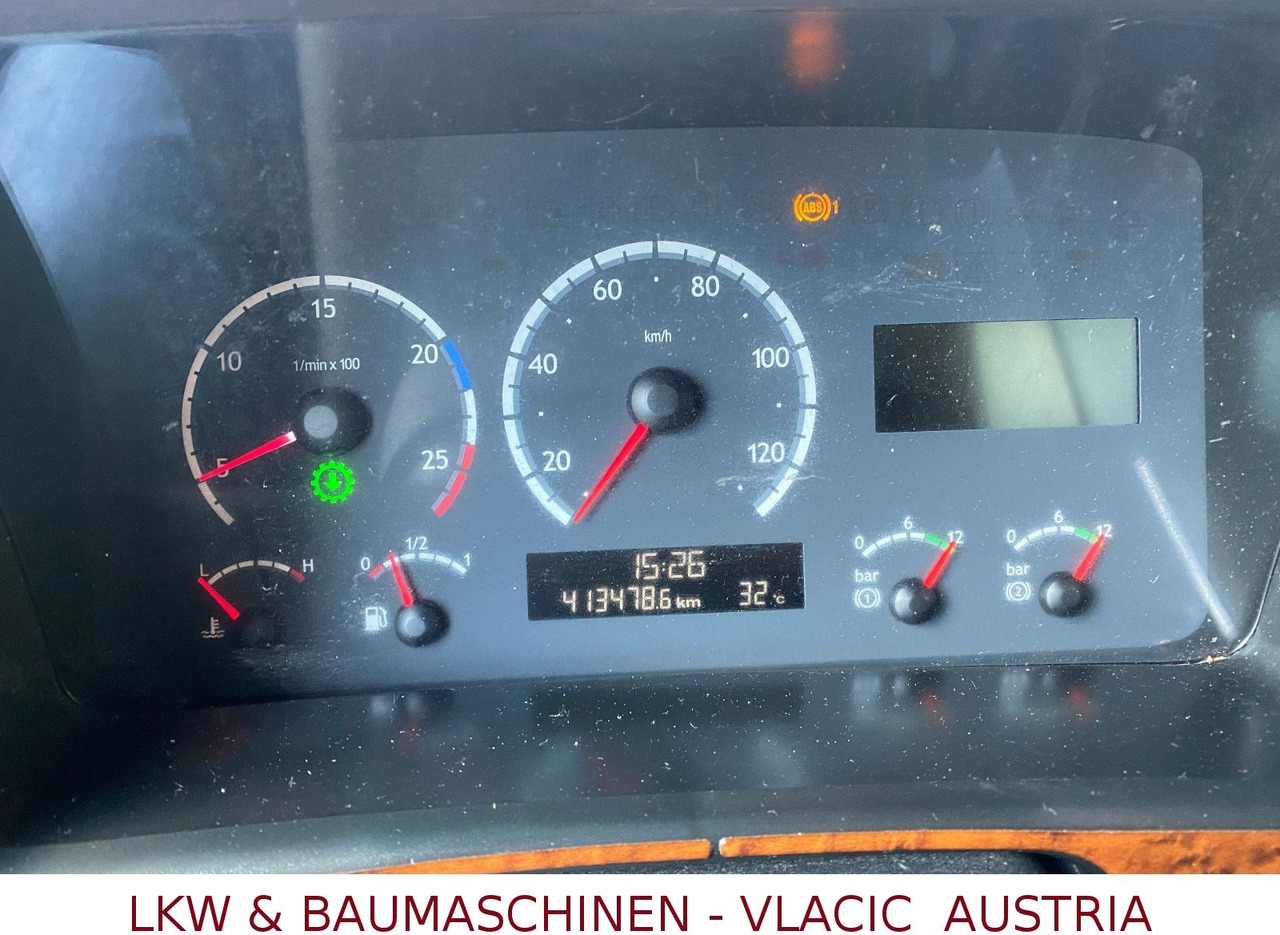 Scania R440 ADR /FL/AT Benzin/Diesel - משאית מכל: תמונה 3 Scania R440 ADR /FL/AT Benzin/Diesel - משאית מכל: תמונה 3