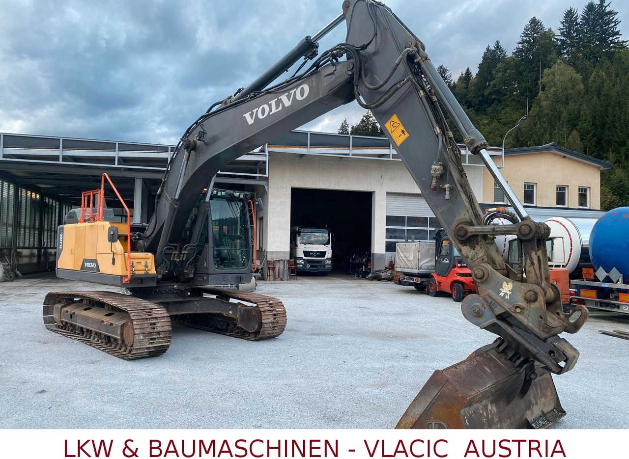 Volvo EC 220 EL - מחפר סורק: תמונה 1 Volvo EC 220 EL - מחפר סורק: תמונה 1