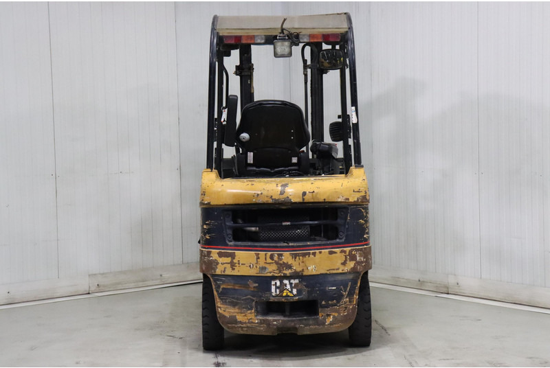 Caterpillar DP18N - מלגזת סולר: תמונה 5 Caterpillar DP18N - מלגזת סולר: תמונה 5
