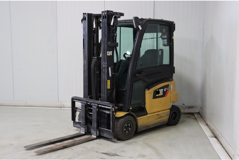 Caterpillar EP16ACN - מלגזה חשמלית: תמונה 4 Caterpillar EP16ACN - מלגזה חשמלית: תמונה 4