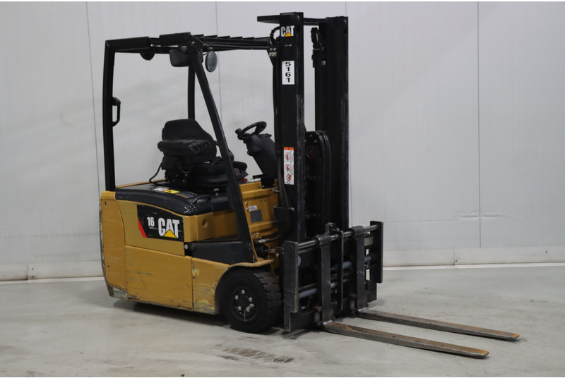 Caterpillar EP16CPNT - מלגזה חשמלית: תמונה 1 Caterpillar EP16CPNT - מלגזה חשמלית: תמונה 1