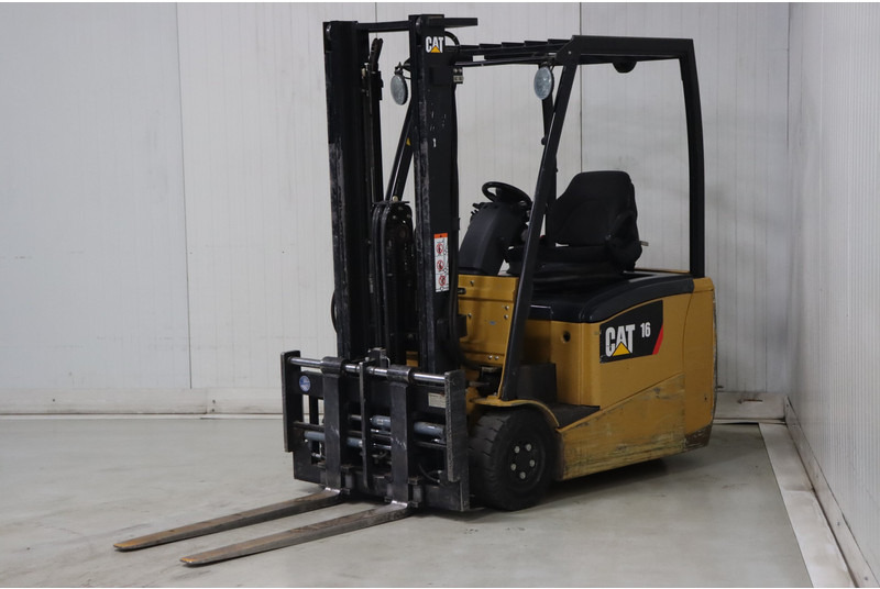 מלגזה חשמלית Caterpillar EP16CPNT: תמונה 9