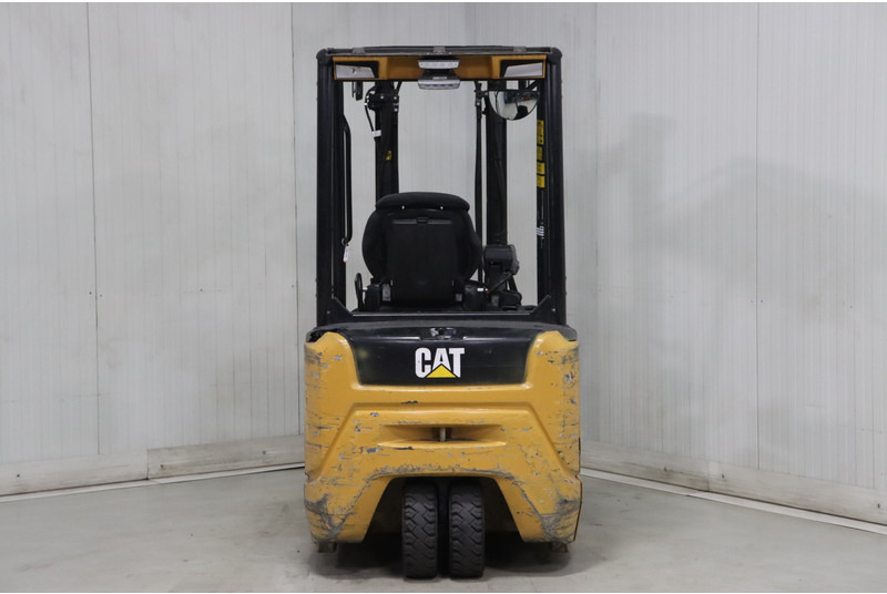 Caterpillar EP20ANT - מלגזה חשמלית: תמונה 4 Caterpillar EP20ANT - מלגזה חשמלית: תמונה 4