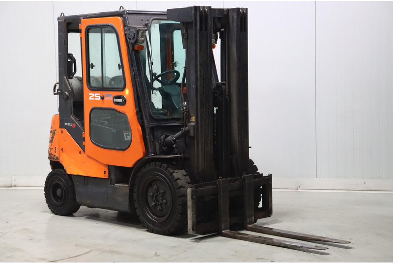 Doosan G25E-5 - מלגזת LPG: תמונה 1 Doosan G25E-5 - מלגזת LPG: תמונה 1