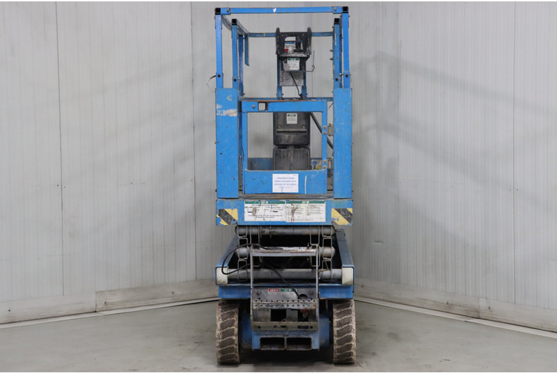 Genie GS-2032 - מעלית מספריים: תמונה 3 Genie GS-2032 - מעלית מספריים: תמונה 3