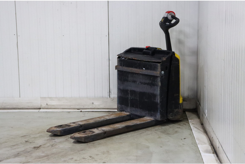 Hyster P1.8 - משאית משטחים: תמונה 4 Hyster P1.8 - משאית משטחים: תמונה 4