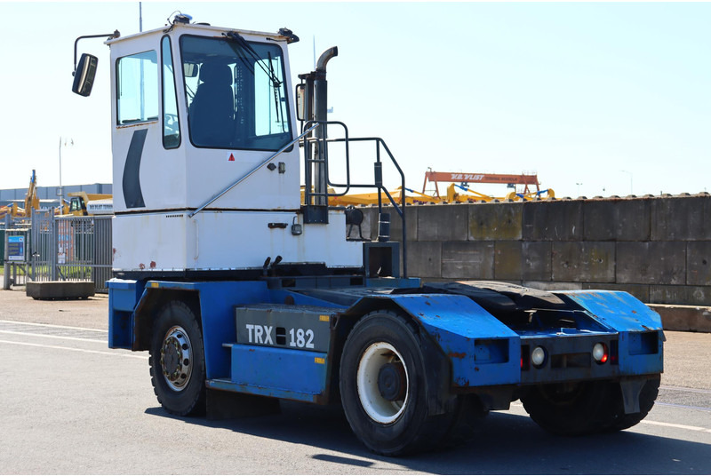 Kalmar TRX182A - טרקטור מסוף: תמונה 5 Kalmar TRX182A - טרקטור מסוף: תמונה 5