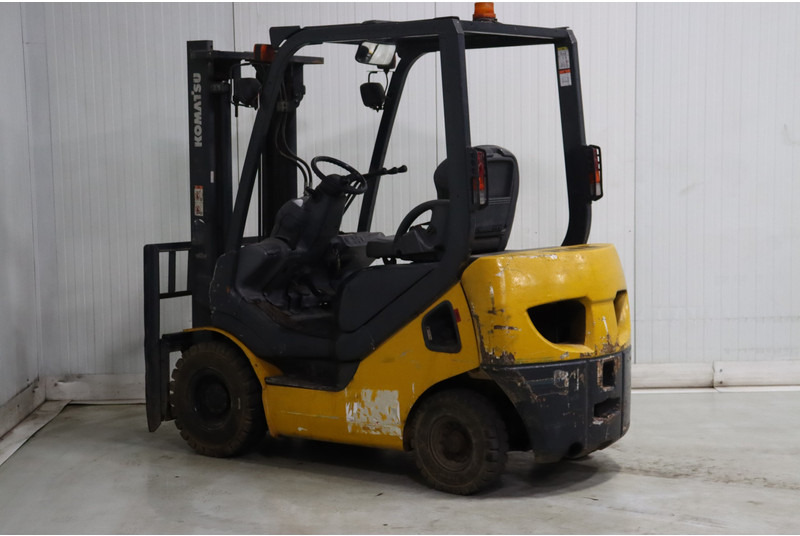 Komatsu FD18T-20 - מלגזת סולר: תמונה 5 Komatsu FD18T-20 - מלגזת סולר: תמונה 5