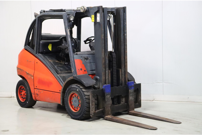 Linde H45T - מלגזת LPG: תמונה 1 Linde H45T - מלגזת LPG: תמונה 1