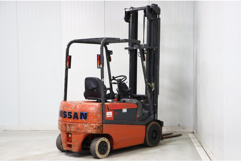 מלגזה חשמלית Nissan Q02L25CU: תמונה 6