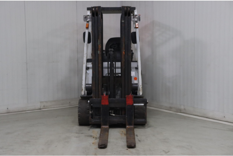 TCM FB20-E1 - מלגזה חשמלית: תמונה 2 TCM FB20-E1 - מלגזה חשמלית: תמונה 2