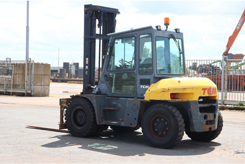 TCM FD80-2 - מלגזת סולר: תמונה 5 TCM FD80-2 - מלגזת סולר: תמונה 5