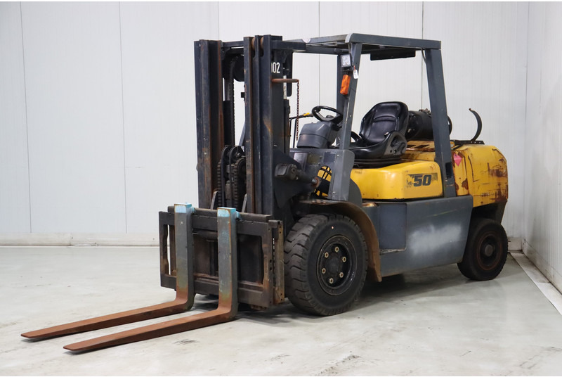 TCM FG50T9 - מלגזת LPG: תמונה 4 TCM FG50T9 - מלגזת LPG: תמונה 4