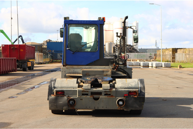 Terberg TT220 - טרקטור מסוף: תמונה 5 Terberg TT220 - טרקטור מסוף: תמונה 5