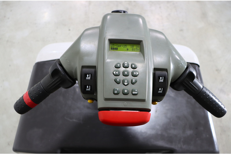 UniCarriers PPL200SN - בוחר הזמנות: תמונה 2 UniCarriers PPL200SN - בוחר הזמנות: תמונה 2