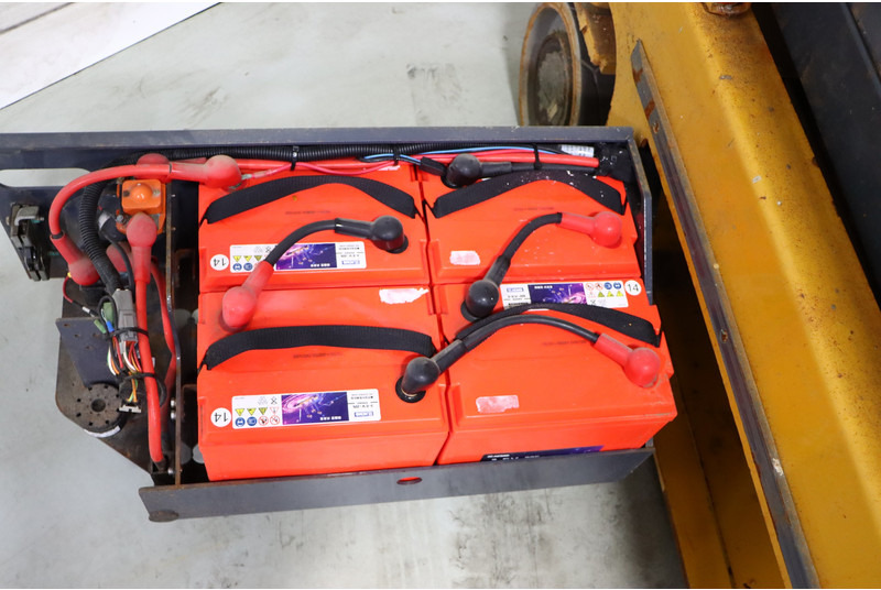 XCMG XG0807AC - מעלית מספריים: תמונה 4 XCMG XG0807AC - מעלית מספריים: תמונה 4
