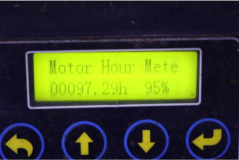 XCMG XG0807AC - מעלית מספריים: תמונה 3 XCMG XG0807AC - מעלית מספריים: תמונה 3