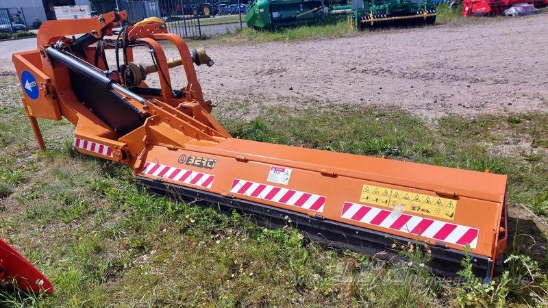 Berti TRINCIARGINI WING 250 - מכסחת תבואה/ עשבים: תמונה 1 Berti TRINCIARGINI WING 250 - מכסחת תבואה/ עשבים: תמונה 1