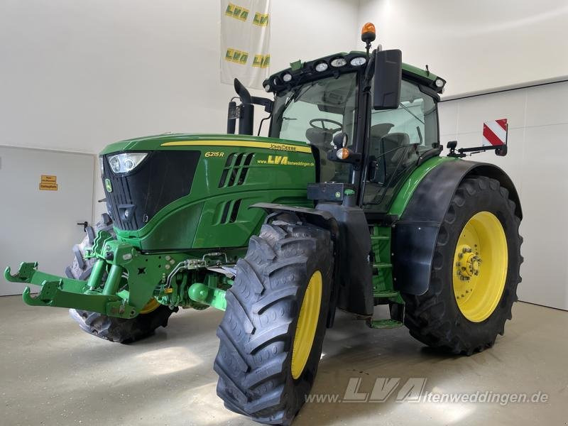 John Deere 6215R - טרקטור חקלאי: תמונה 1 John Deere 6215R - טרקטור חקלאי: תמונה 1