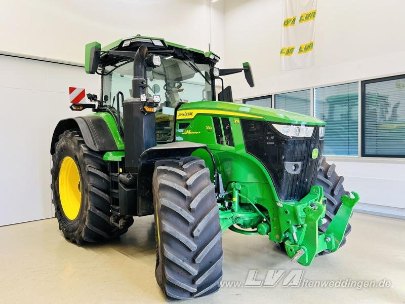 John Deere 7R 330 - טרקטור חקלאי: תמונה 2 John Deere 7R 330 - טרקטור חקלאי: תמונה 2