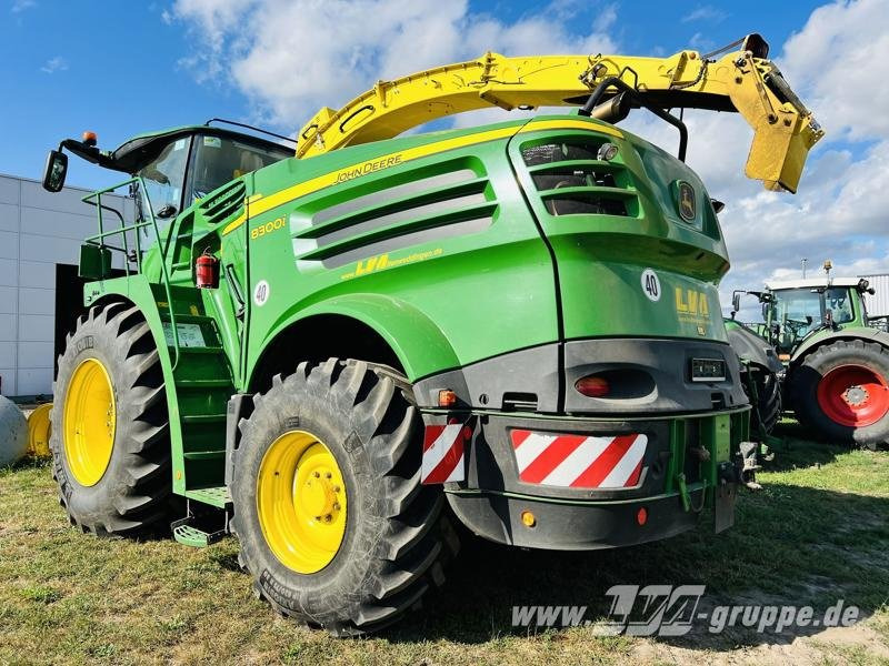 John Deere 8300 - טרקטור חקלאי: תמונה 5 John Deere 8300 - טרקטור חקלאי: תמונה 5