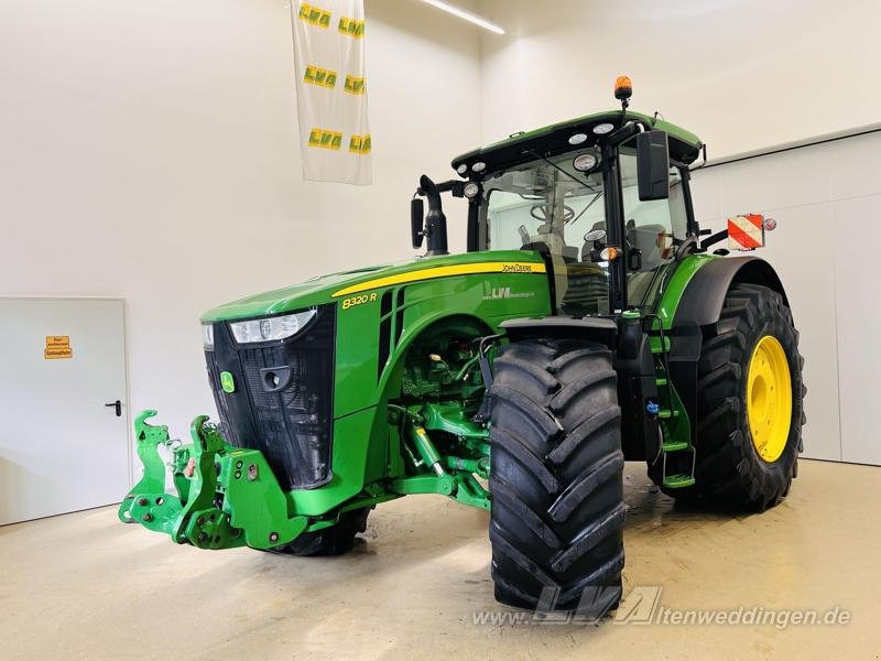 John Deere 8320R ULTIMATE - טרקטור חקלאי: תמונה 1 John Deere 8320R ULTIMATE - טרקטור חקלאי: תמונה 1