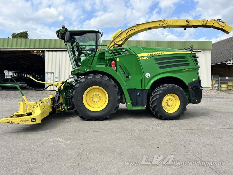 John Deere 8400 - מקצרת מספוא: תמונה 4 John Deere 8400 - מקצרת מספוא: תמונה 4