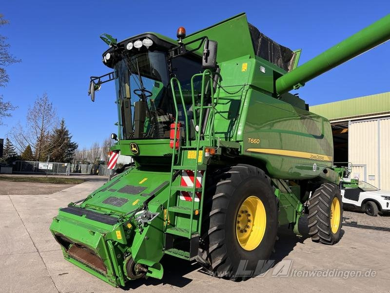 John Deere T660 - מקצרת קומבינה: תמונה 3 John Deere T660 - מקצרת קומבינה: תמונה 3