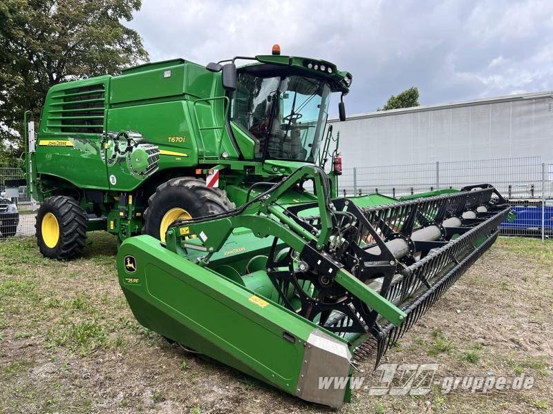 John Deere T670 i - מקצרת קומבינה: תמונה 2 John Deere T670 i - מקצרת קומבינה: תמונה 2