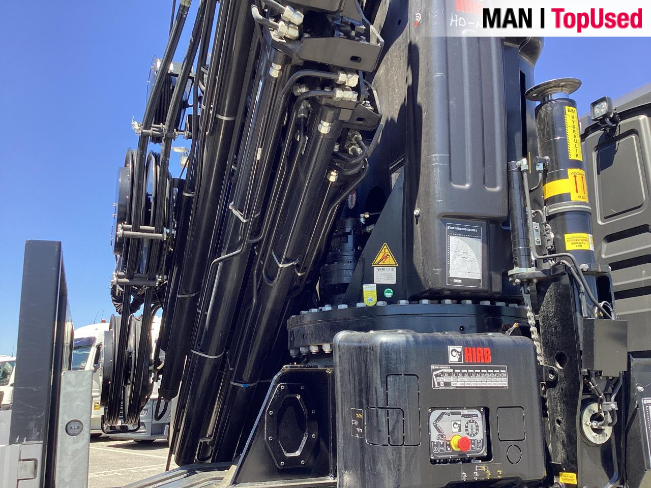 MAN TGS 35.510 8x4 BL CH HIAB X-HiPro 858 E 8 - משאית צד נופל/ שטוחה, משאית מנוף: תמונה 5 MAN TGS 35.510 8x4 BL CH HIAB X-HiPro 858 E 8 - משאית צד נופל/ שטוחה, משאית מנוף: תמונה 5