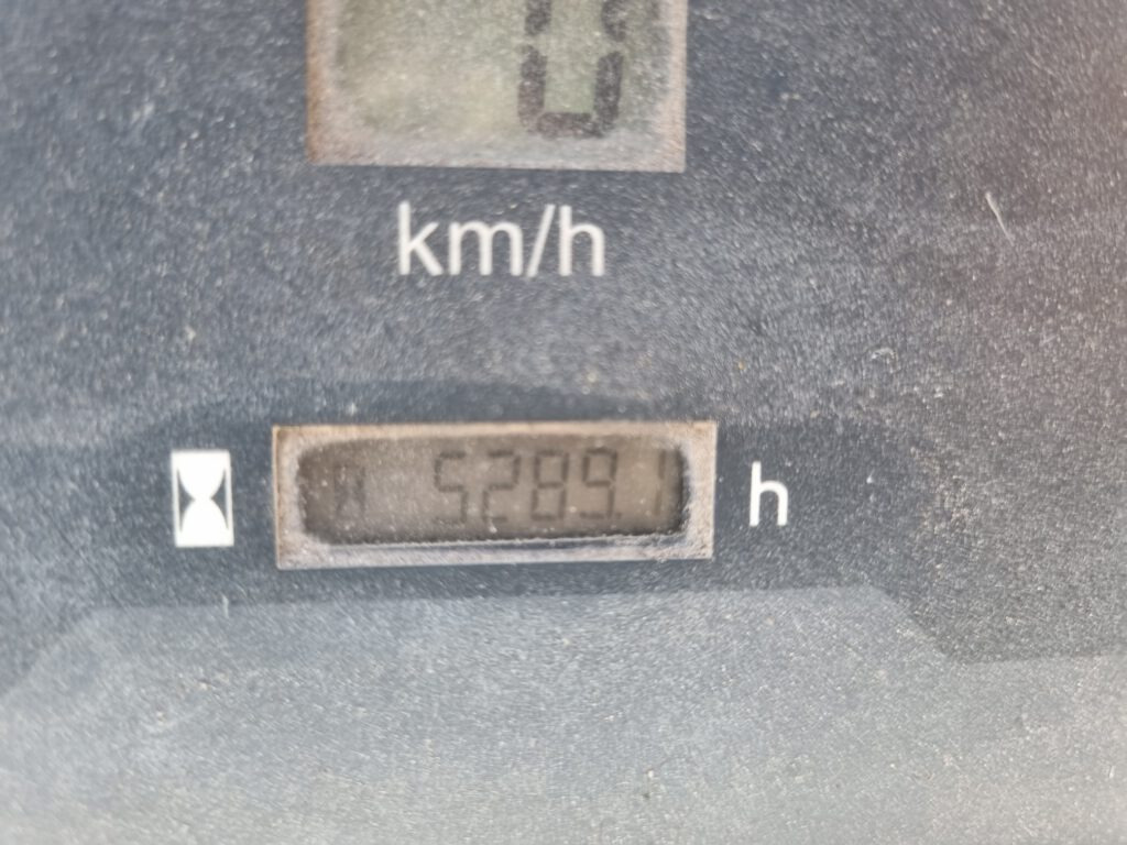 מעמיס גלגלים KOMATSU WA70-5: תמונה 12
