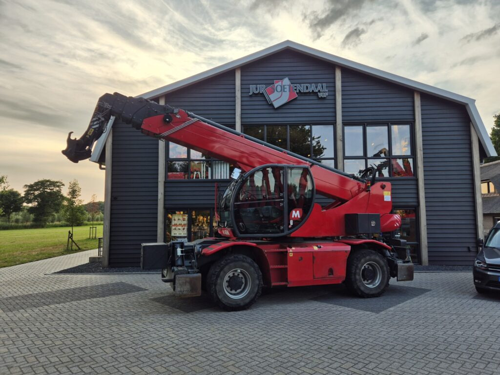 MAGNI RTH 6.30 SH roto telescopic handler - מפעיל טלסקופי: תמונה 1 MAGNI RTH 6.30 SH roto telescopic handler - מפעיל טלסקופי: תמונה 1