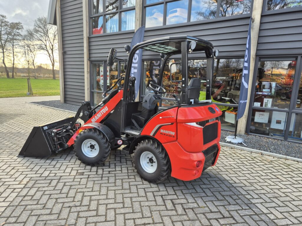 MANITOU MLA 2-25H miniloader - מעמיס קומפקטי: תמונה 4 MANITOU MLA 2-25H miniloader - מעמיס קומפקטי: תמונה 4