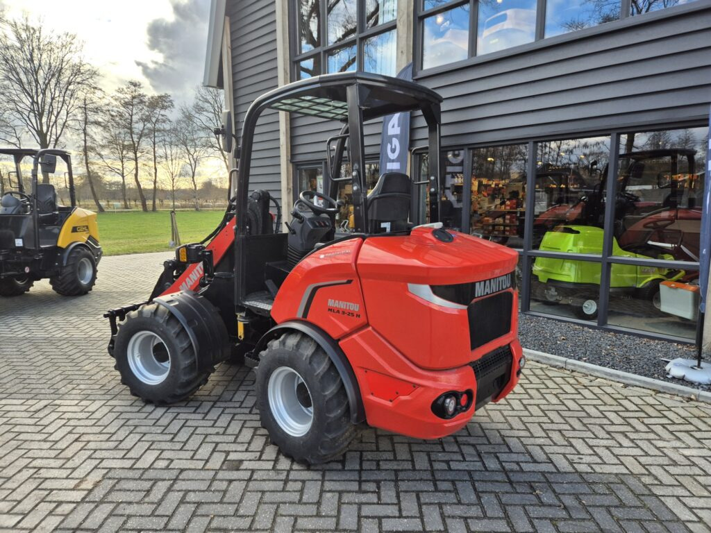 MANITOU MLA 3-25H miniloader - מעמיס קומפקטי: תמונה 3 MANITOU MLA 3-25H miniloader - מעמיס קומפקטי: תמונה 3