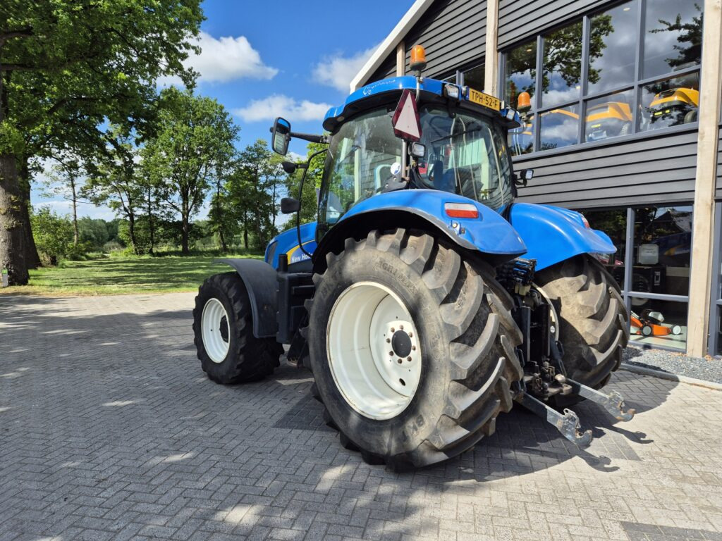 NEW HOLLAND T6080 - טרקטור חקלאי: תמונה 3 NEW HOLLAND T6080 - טרקטור חקלאי: תמונה 3