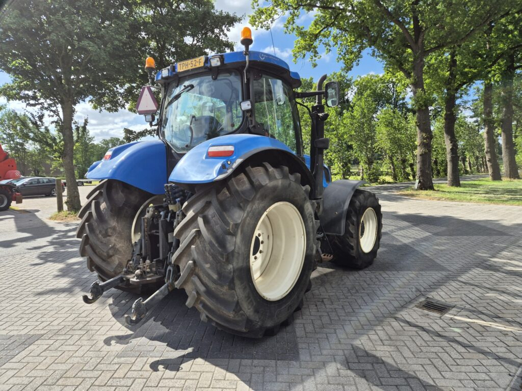 NEW HOLLAND T6080 - טרקטור חקלאי: תמונה 5 NEW HOLLAND T6080 - טרקטור חקלאי: תמונה 5