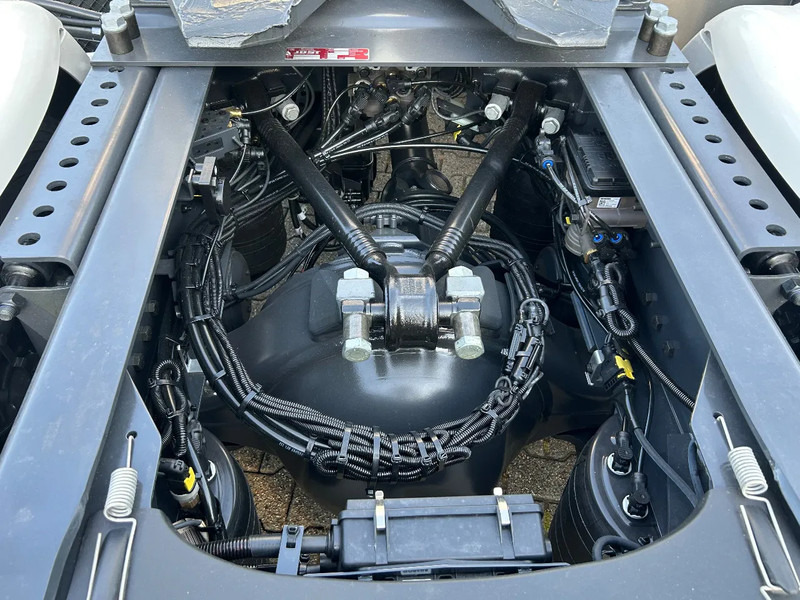 הַחכָּרָה Scania S500 NGS | 4x2 NB | 4 BALOON SUSP. | PARK-COOLER | RETARDER | FULL-AIR | PTO PREP. | ACC | Scania S500 NGS | 4x2 NB | 4 BALOON SUSP. | PARK-COOLER | RETARDER | FULL-AIR | PTO PREP. | ACC |: תמונה 12