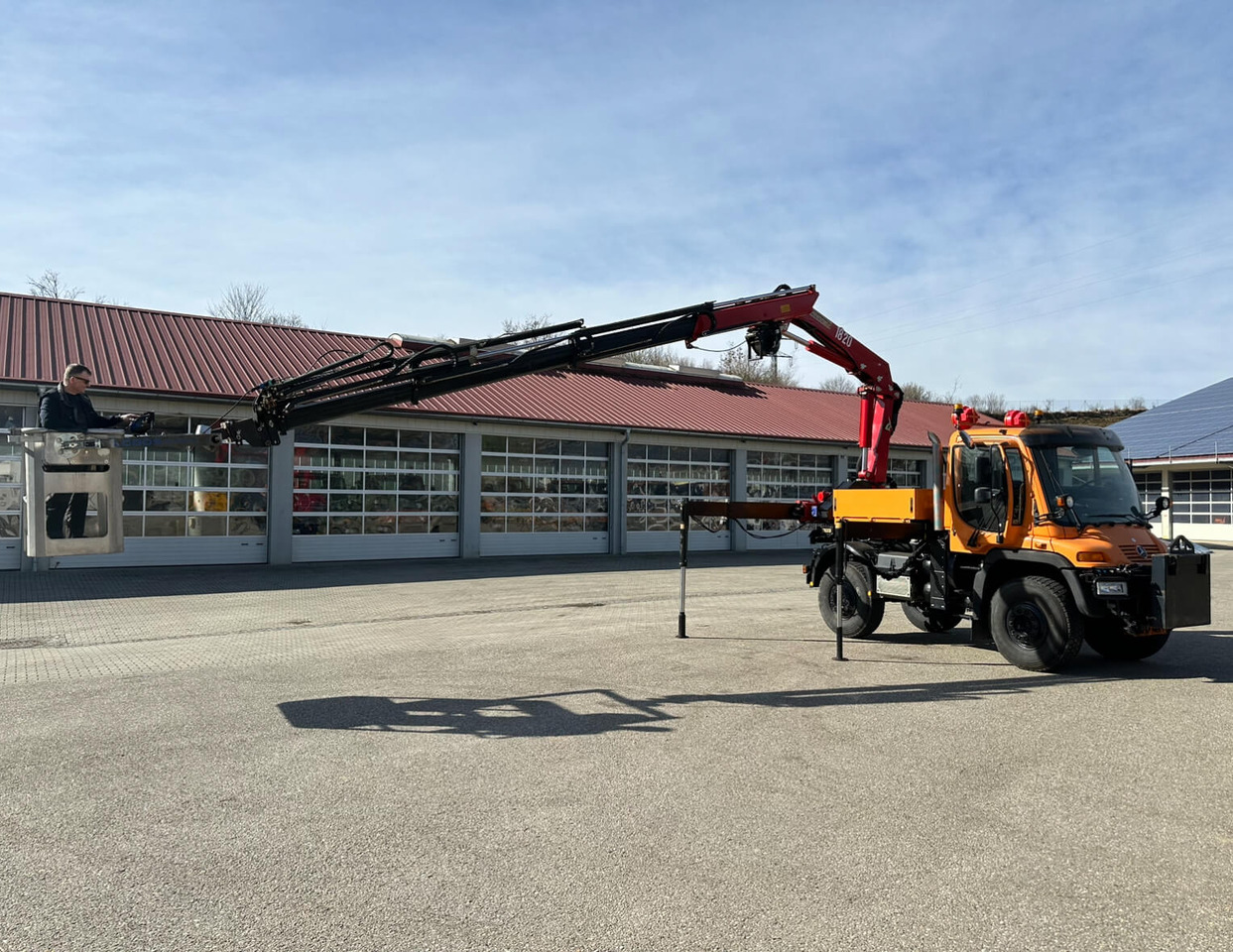 Unimog 400 - U400 405 25177 mit Wechselkran Merced - כלי רכב עירוני/ מיוחד: תמונה 2 Unimog 400 - U400 405 25177 mit Wechselkran Merced - כלי רכב עירוני/ מיוחד: תמונה 2
