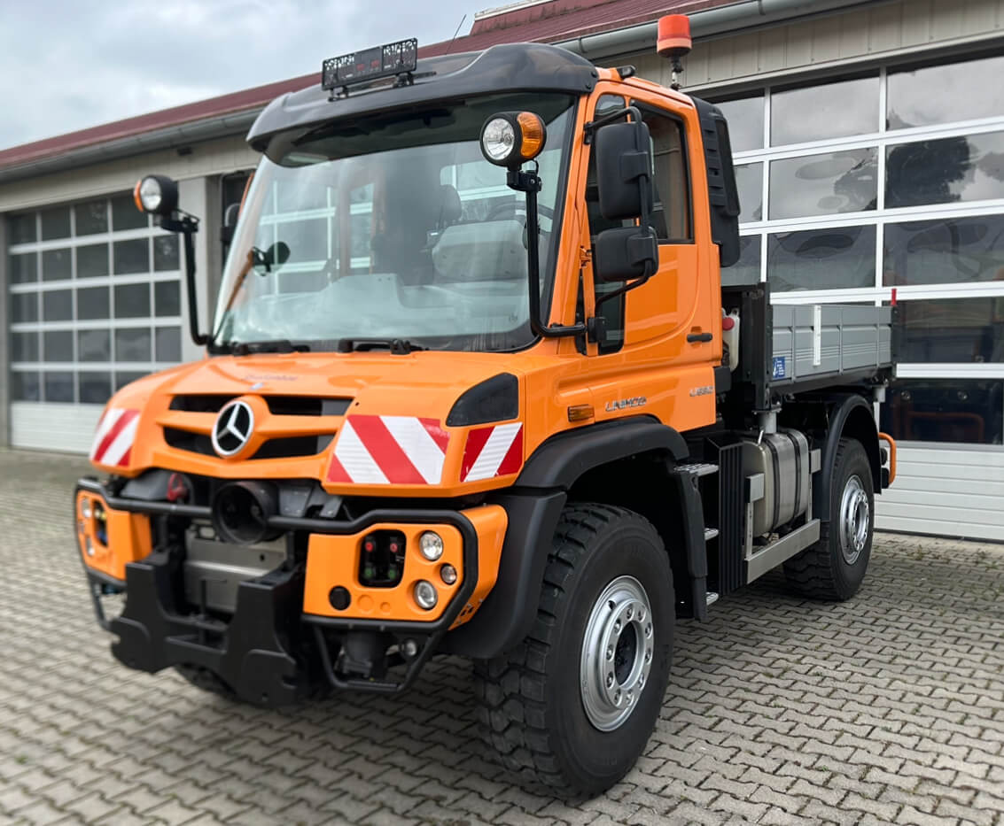 Unimog 530 - U530 405 44301 Mercedes Benz 405 - כלי רכב עירוני/ מיוחד: תמונה 1 Unimog 530 - U530 405 44301 Mercedes Benz 405 - כלי רכב עירוני/ מיוחד: תמונה 1