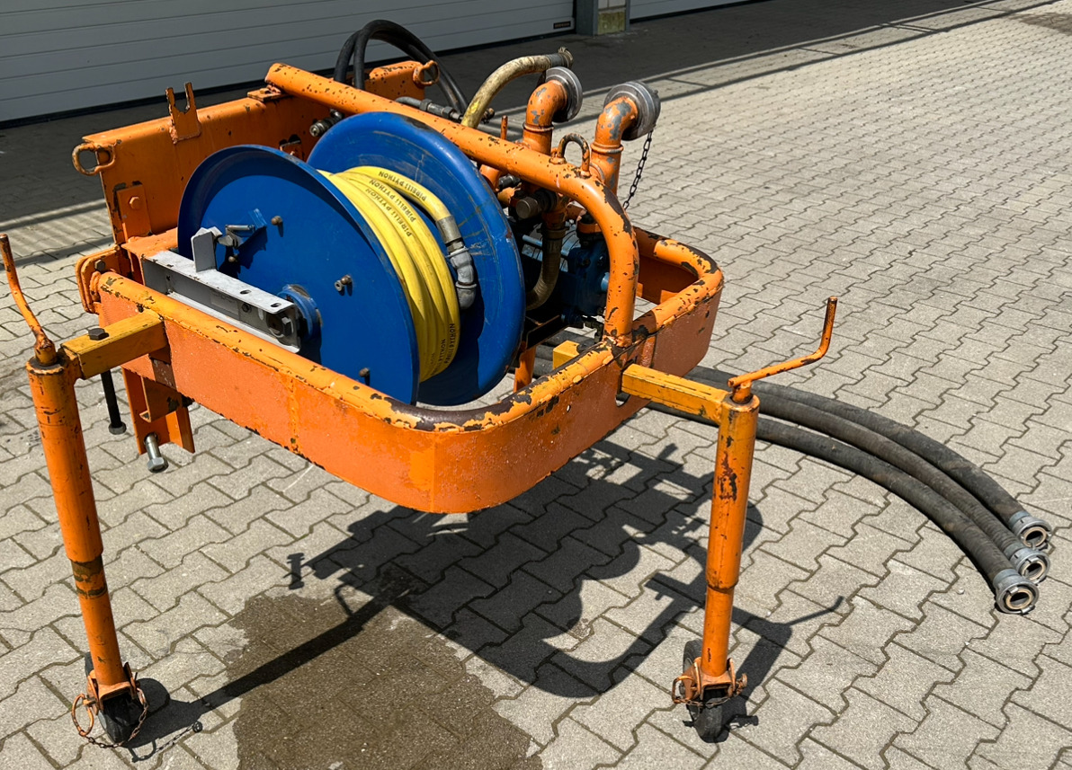 Unimog Frontanbauwasserpumpe Deu. hyd. - משאבת מים: תמונה 3 Unimog Frontanbauwasserpumpe Deu. hyd. - משאבת מים: תמונה 3