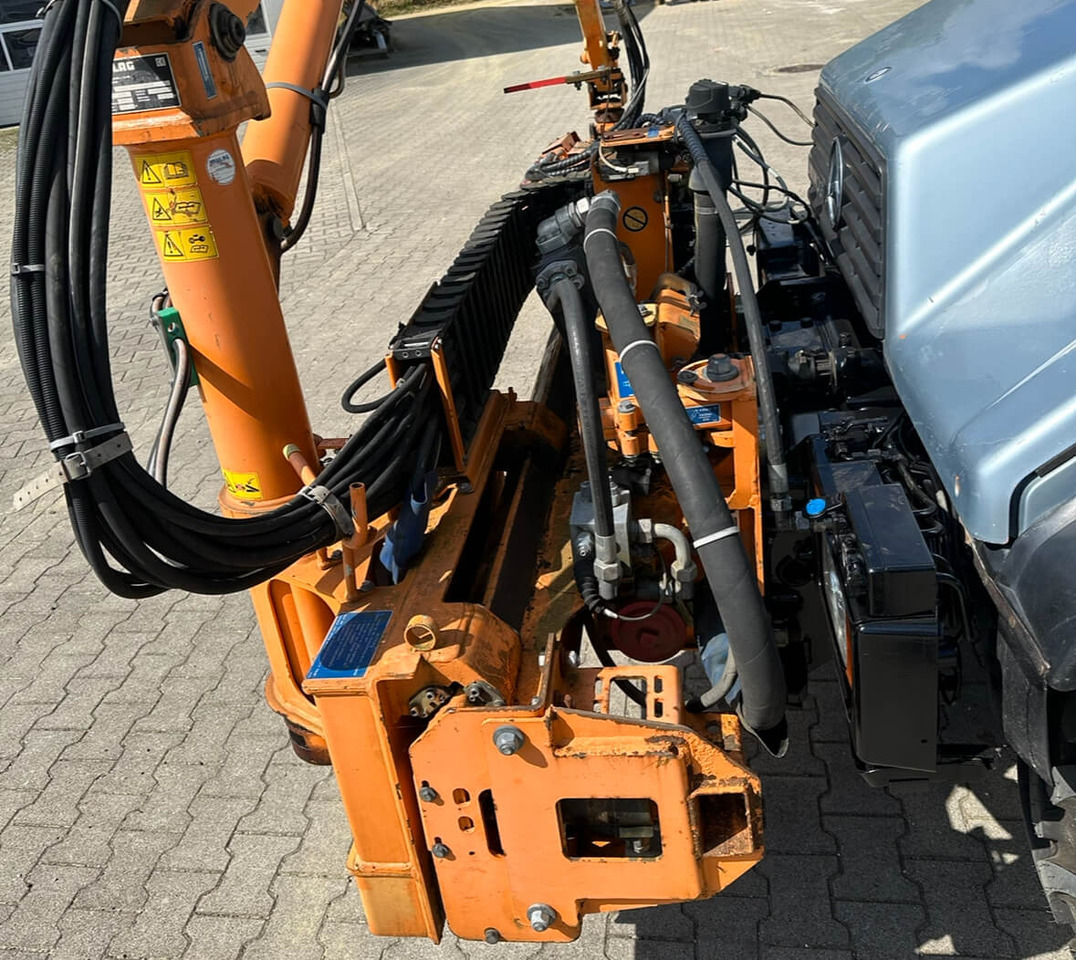 Unimog Frontauslegermähgerät Mulag FME600 - מכסחת זרוע: תמונה 4 Unimog Frontauslegermähgerät Mulag FME600 - מכסחת זרוע: תמונה 4