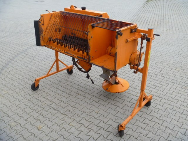 Unimog Salzstreuer Gmeiner DK WA 24V - מפזר חול/ מלח: תמונה 4 Unimog Salzstreuer Gmeiner DK WA 24V - מפזר חול/ מלח: תמונה 4
