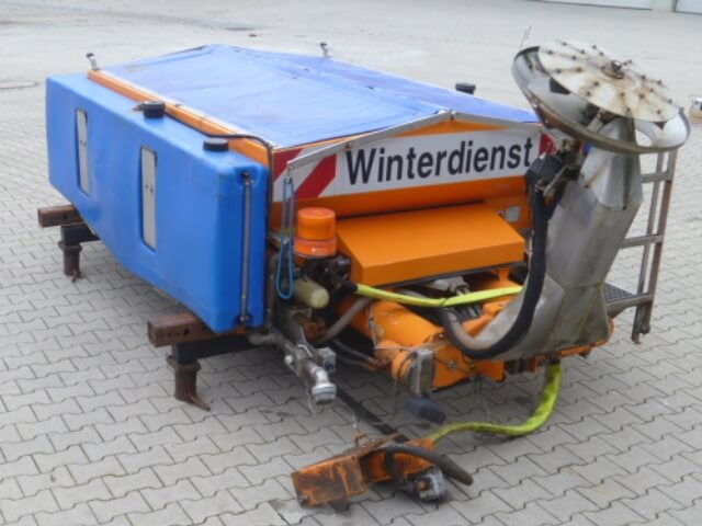 Unimog Salzstreuer Gmeiner STA2500TC FS - מפזר חול/ מלח: תמונה 1 Unimog Salzstreuer Gmeiner STA2500TC FS - מפזר חול/ מלח: תמונה 1