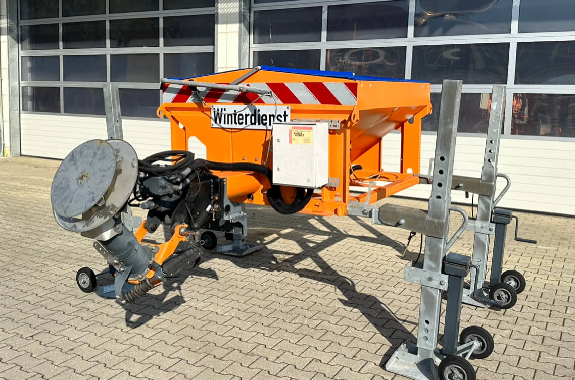 Unimog Salzstreuer KüpperWeisser IMSSN J15012 H - מפזר חול/ מלח: תמונה 1 Unimog Salzstreuer KüpperWeisser IMSSN J15012 H - מפזר חול/ מלח: תמונה 1