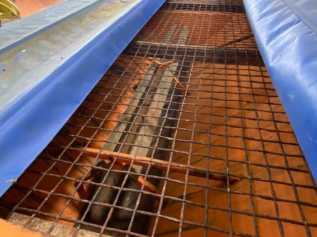 Unimog Salzstreuer Schmidt SAB40-36FR1750 - מפזר חול/ מלח: תמונה 5 Unimog Salzstreuer Schmidt SAB40-36FR1750 - מפזר חול/ מלח: תמונה 5